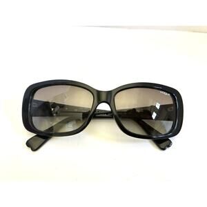 VOGUE VO 2791s-b W44/11 GLOSSY BLACK W/ GRAY LENS 55/16/135 Sunglasses